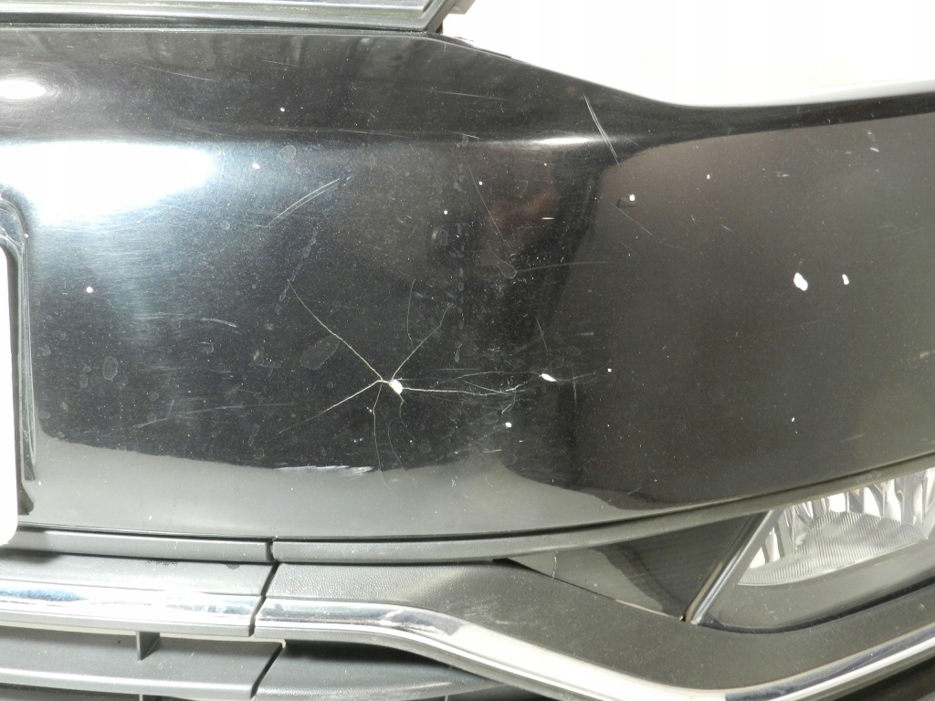фото №7, 304.zderzak перед передний vw polo v 5 lift 6c0 14-17 решётка радиатора kompletny