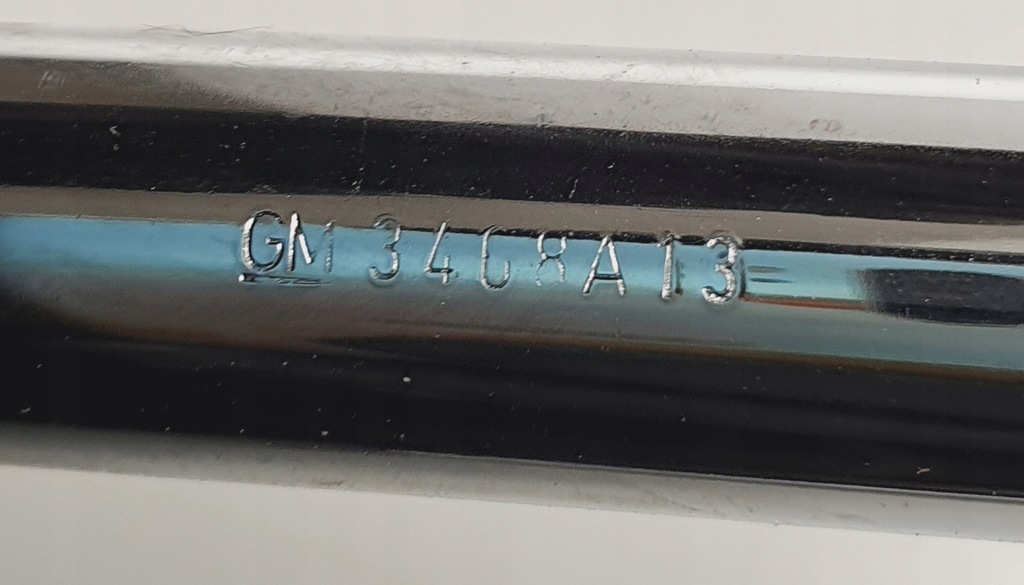 фото №7, Підголівник лівий перед opel adam