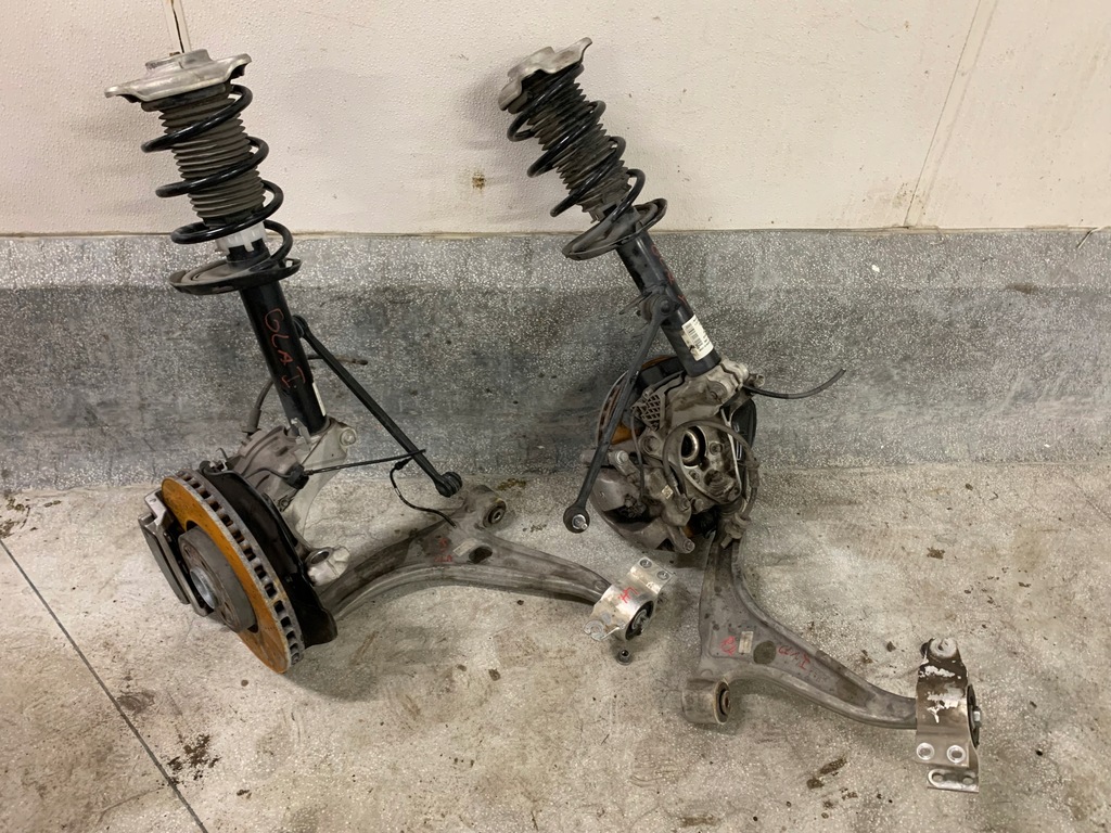 фото №1, Mcperson поворотный кулак комплект правая mercedes gla ii h247