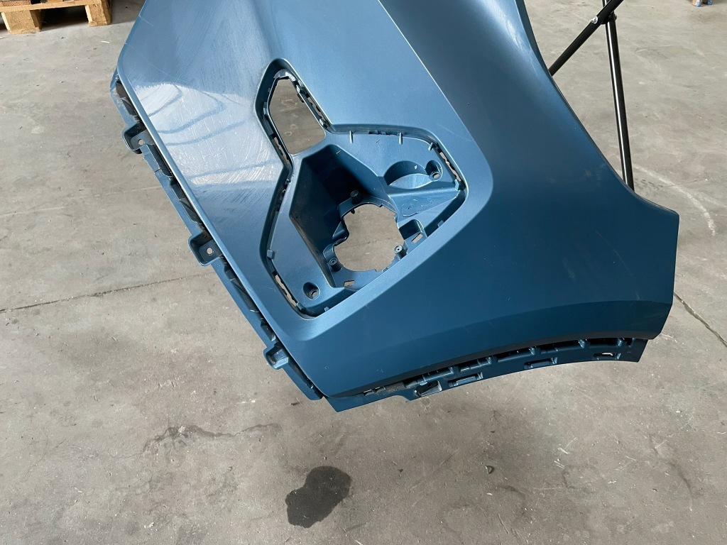 Volvo xc40 lift бампер перед в Украине