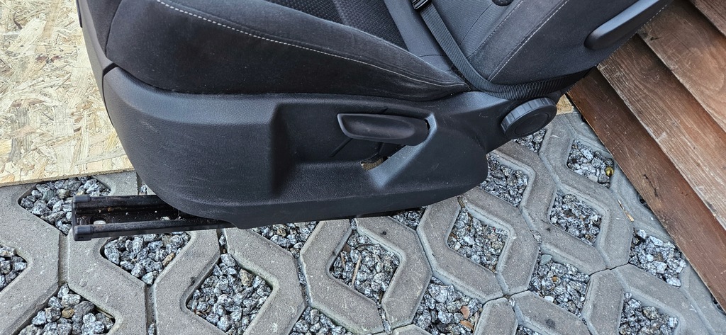 фото №6, Сиденье сиденья golf 5 6 plus 5m europa с подогревом