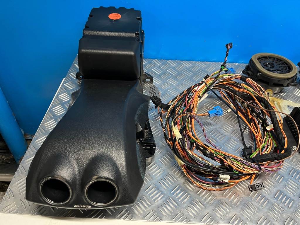 фото №4, Mercedes w209 cabrio harman kardon аудиосистема