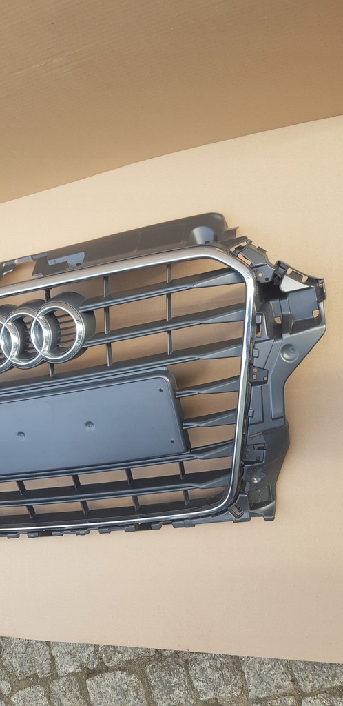 фото №5, Audi оригінальний номер 8v3 853 651 решітка радіатора решітка радіатора