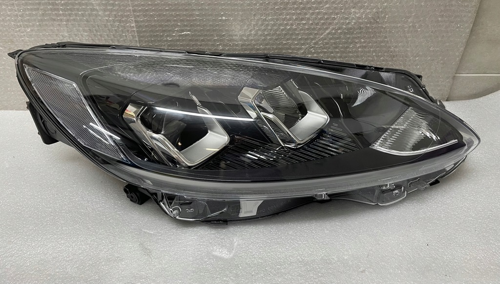 фото №1, Лампа передня права ford kuga mk3 led правий перед