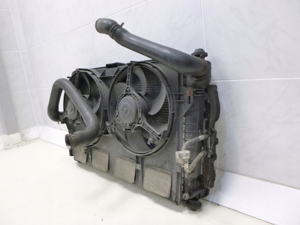 Jaguar xk8 x100 4.0 v8 вентилятор радіатор води Зі Шроту