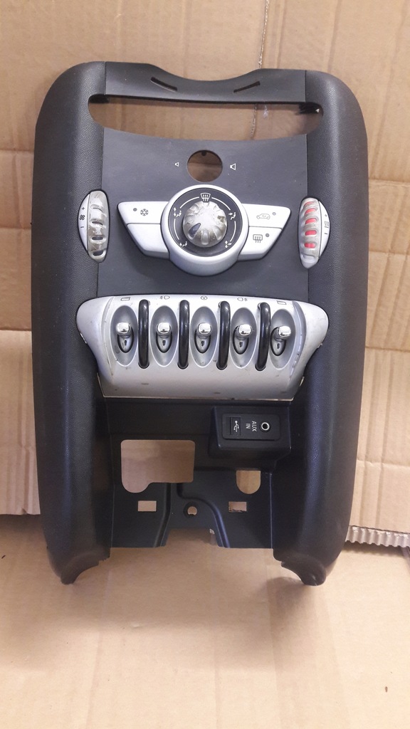 фото №2, Mini cooper r56 панель консоль середня