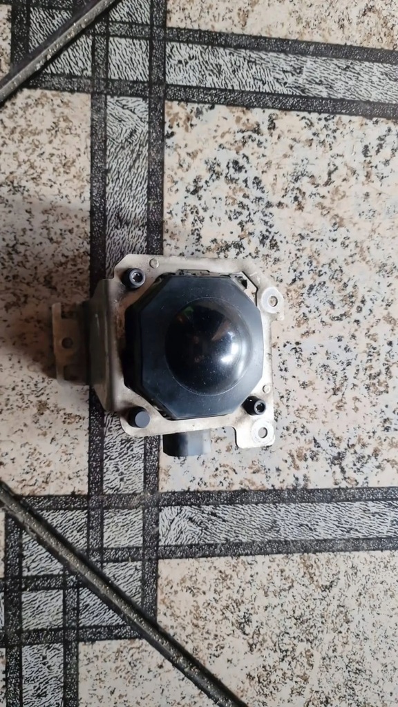 фото №1, Audi радар distronic acc 8w0907561f