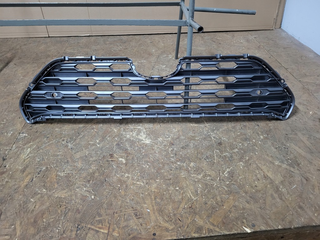 фото №1, Toyota rav-4 v 19r-- решётка радиатора решётка радиатора передняя перед