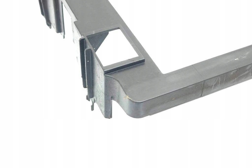 фото №8, Впуск воздуха радиатора vw id.3 e11 1ea121281d electric 107kw 2020