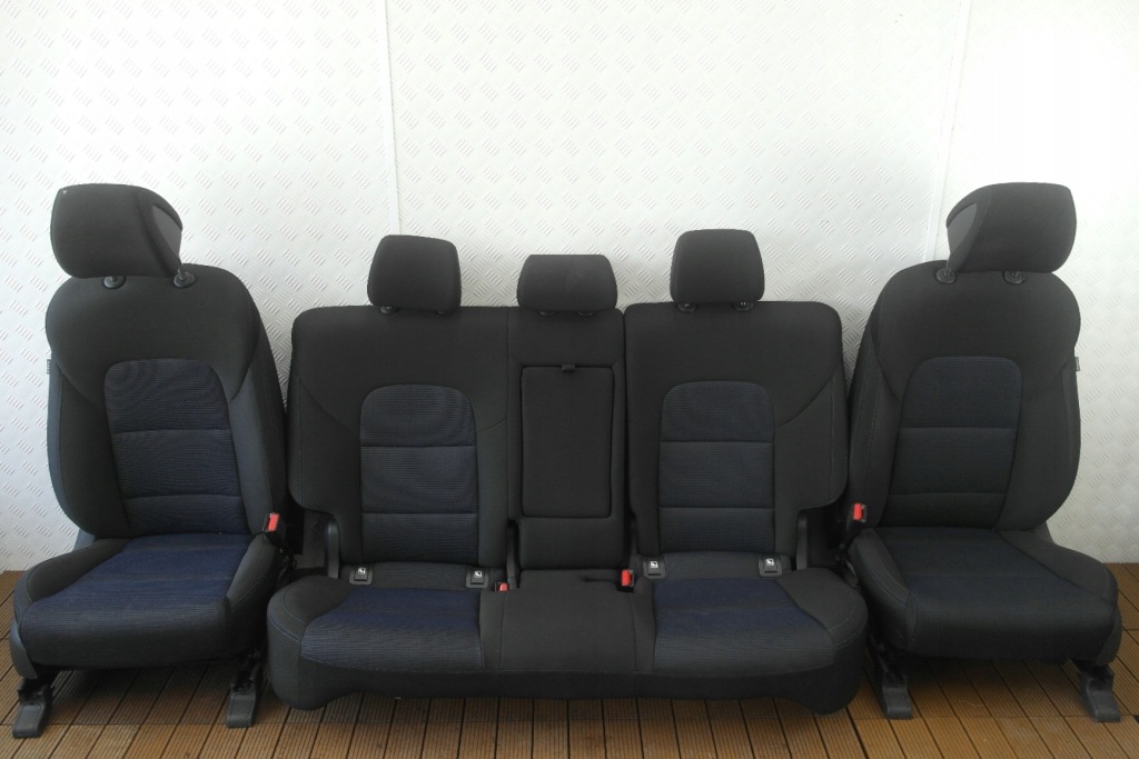 фото №1, Hyundai tucson iii 15- салон сиденья заднее сиденье обычное электрический. подогрев europa