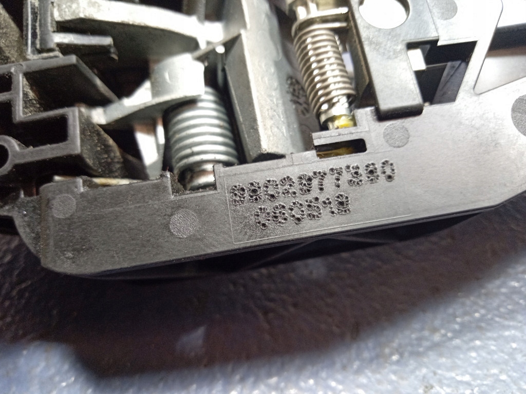 фото №4, Peugeot rifter berlingo iv ручка перед левая передняя eu 9802977380 ewp