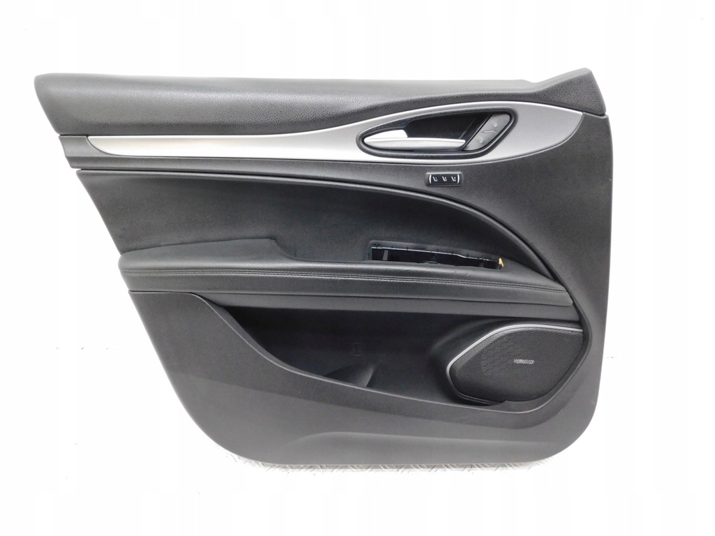 фото №15, Сидіння комплект veloce - alfa romeo stelvio 16-22