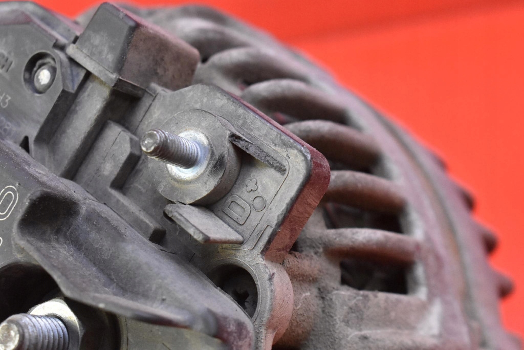 Купити Генератор test 55556067 zj 0124425020 opel astra 3 3 h 1.6 16v 105 km