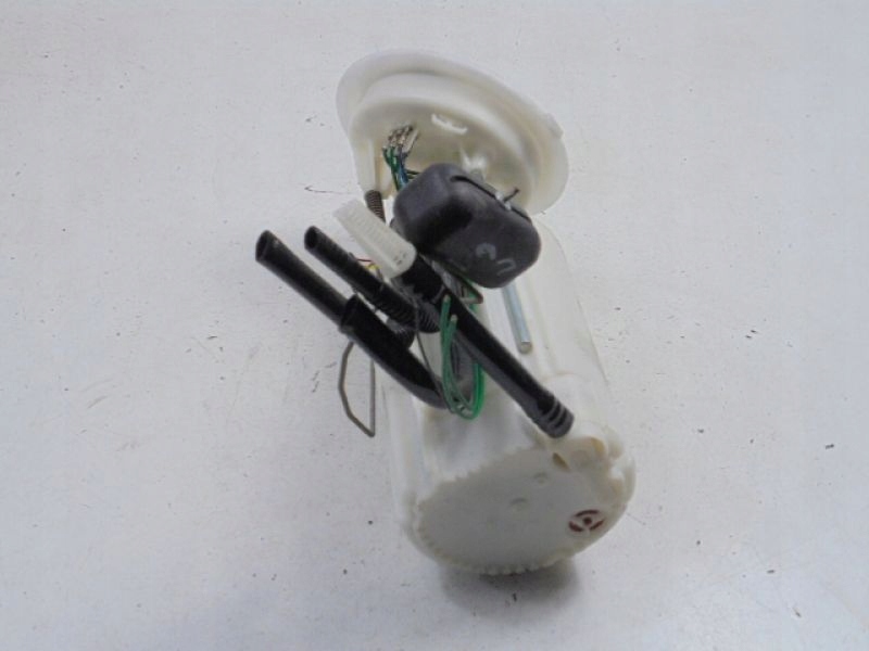 фото №8, Bmw 5 e60 e61 насос пального 4.4b 6765778