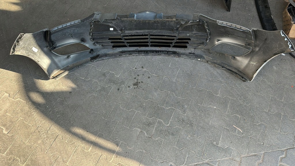 Hyundai veloster 2011- бампер передній передні в Україні