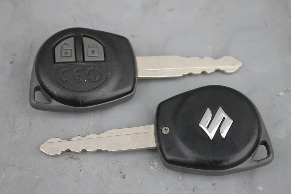 фото №8, Замок зажигания + 2 x ключ suzuki vitara ii iii 15-