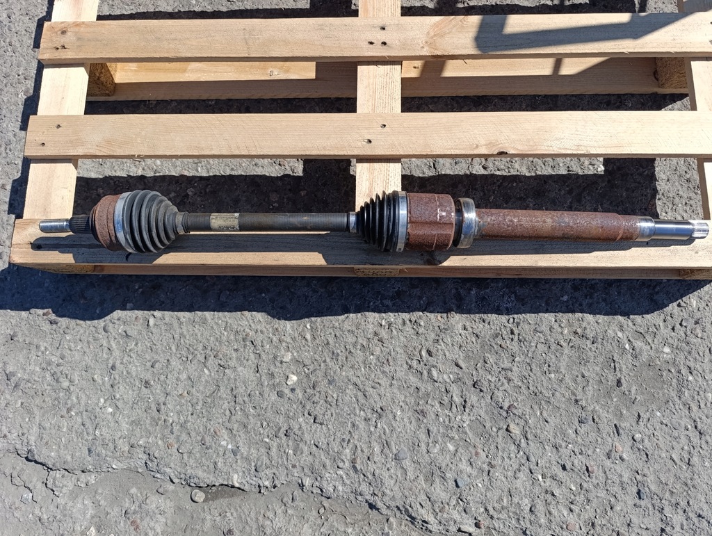 фото №1, Ford maverick права передня привідний вал 2.5i гібрид 2021-