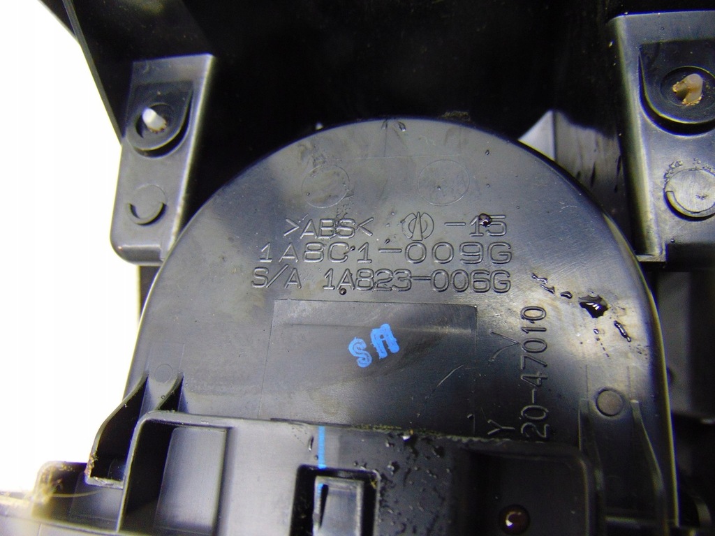 фото №6, Кронштейн na напої панель toyota prius ii 1a823-006g