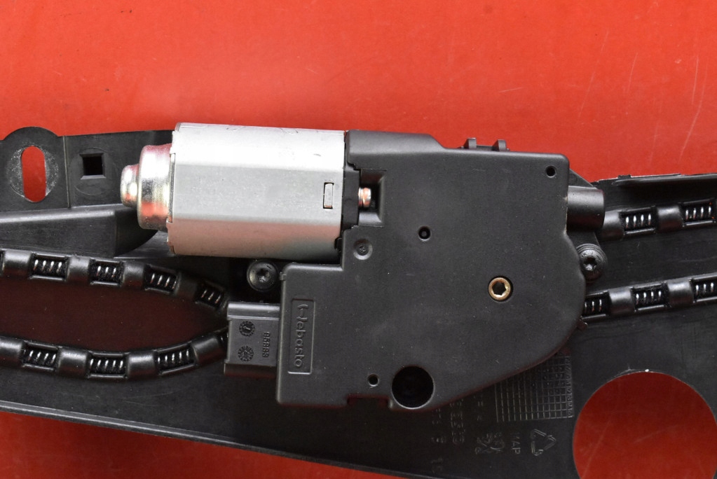 фото №7, Шторка жалюзі дах 96840895bj peugeot 3008 1 i 10-13