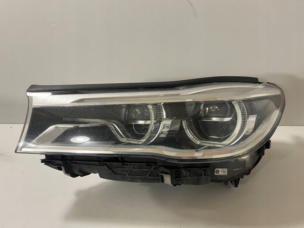 фото №10, Комплект лампа передних bmw 7 g11, g12 7408709 2017