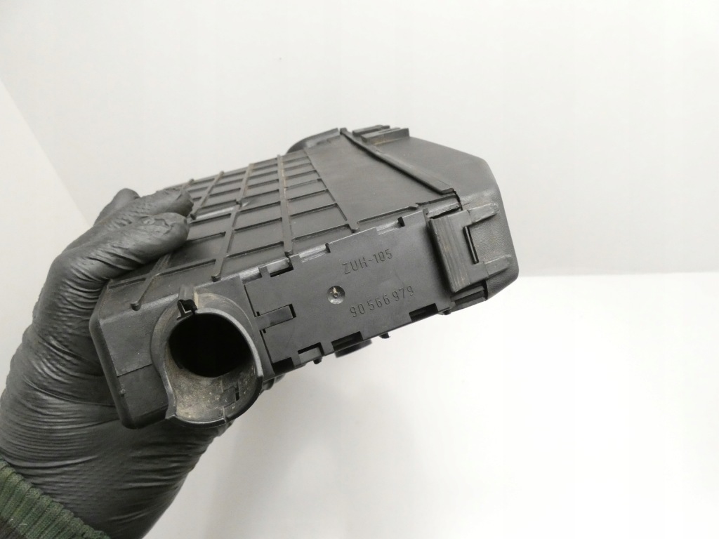 Корпус коробка запобіжників opel omega b lift 2.6 v6 99-03 24449813 Доставка