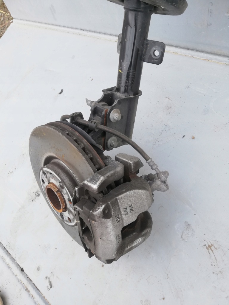 фото №3, Peugeot 3008 ii, 5008 ii mcperson поворотний кулак права