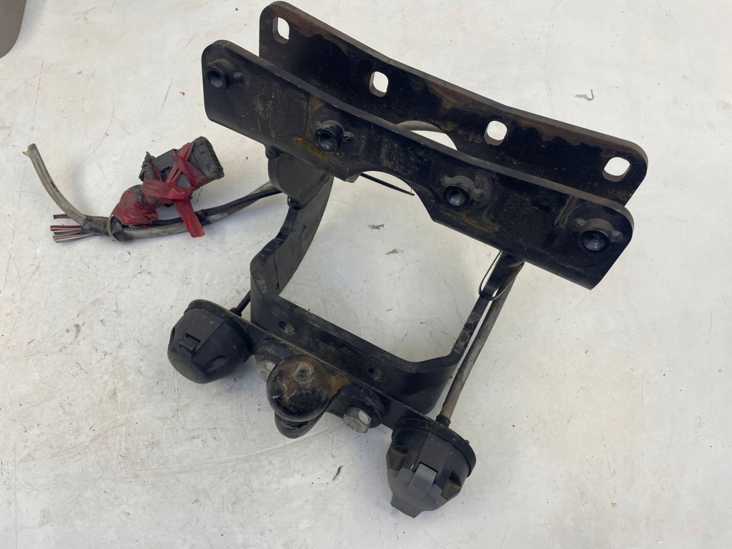 фото №1, Hak буксирувальний jeep grand cherokee wk