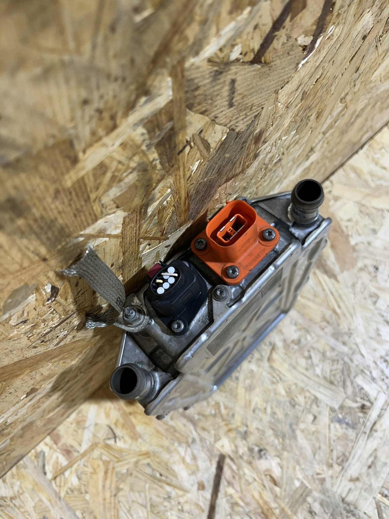 фото №8, Нагрівач акумулятора jeep wrangler jl 22r 2.0 t 4xe гібрид 68443445ab