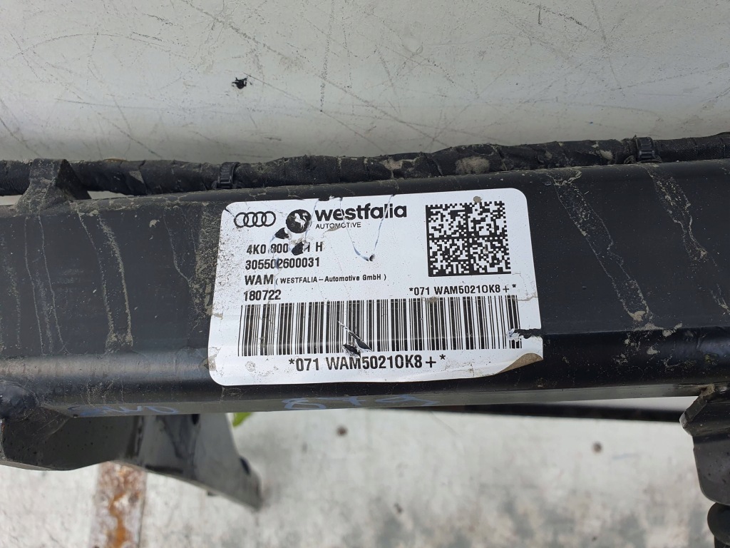 Audi a6 s6 c8 4k фаркоп  буксирувальний електрично складний Зі Шроту