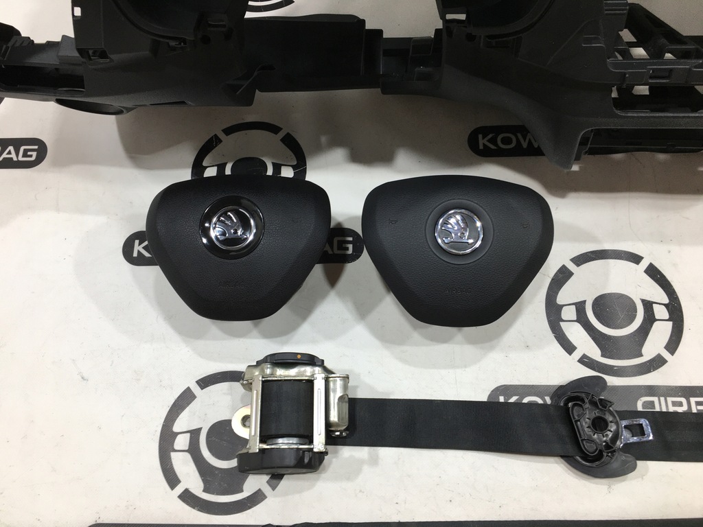 фото №7, Skoda fabia 3 iii приборная панель консоль подушка безопасности подушки безопасности ремни оригинал демонтаж