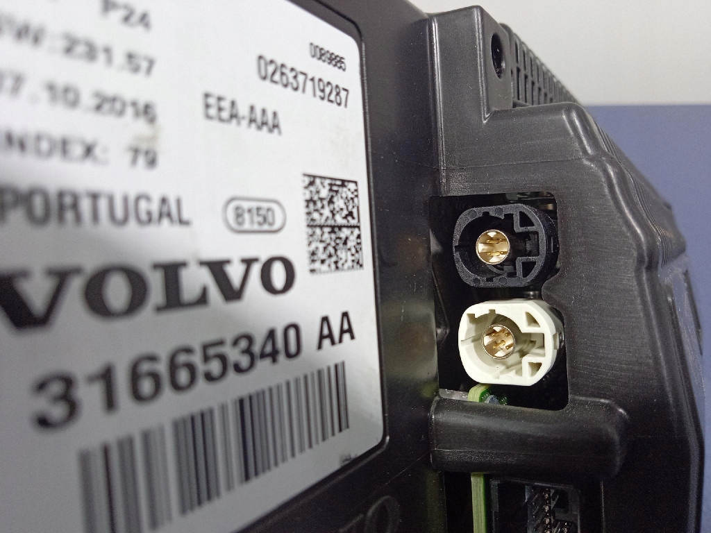 фото №5, Volvo v90 ii 2.0 d4 приборы счетчик eu 31665340aa
