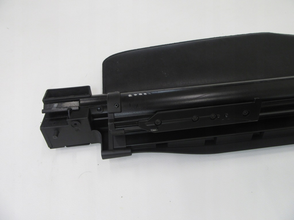 фото №9, Шторка багажника сітка bmw 5 e61 kombi touring czarna