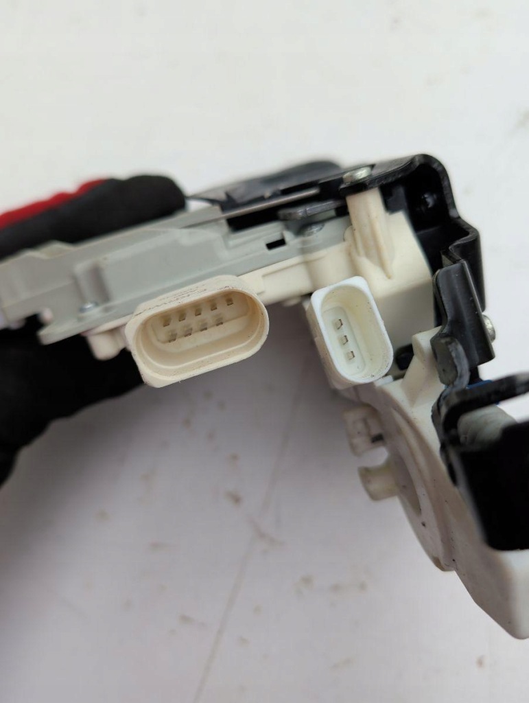 фото №7, Левый замок доводчик электропроводка дверь задняя 971839016b porsche panamera 971 974