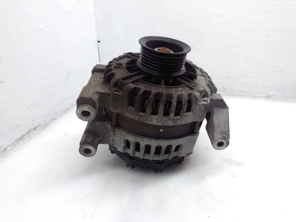 Купить Генератор peugeot 2008 ii 94509655 1.6l дизель 2016