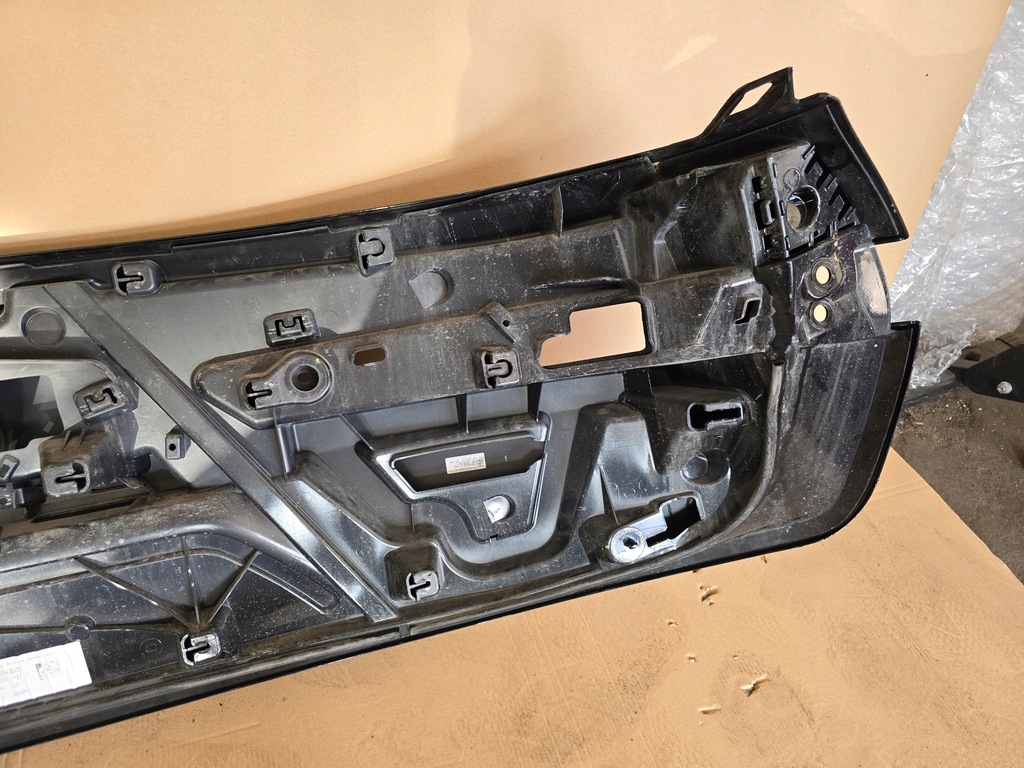 фото №6, Bmw ix i20 накладка крышка багажника задняя