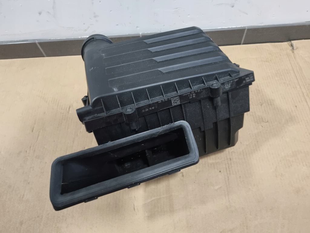 фото №1, Audi vw tfsi корпус фильтр воздуха 5q0129607ac