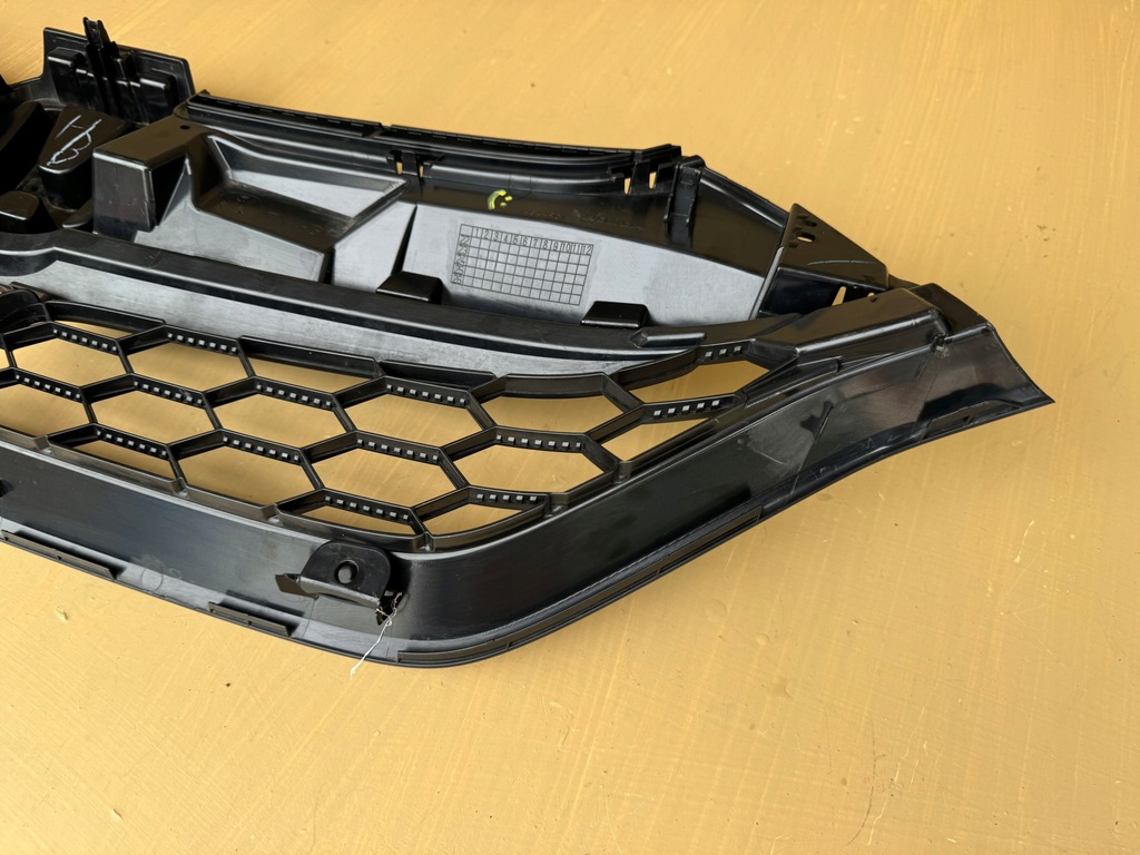 фото №13, Honda crv cr-v v 5 18r- решітка радіатора решітка радіатора бампера перед передня 71121-tny-g1