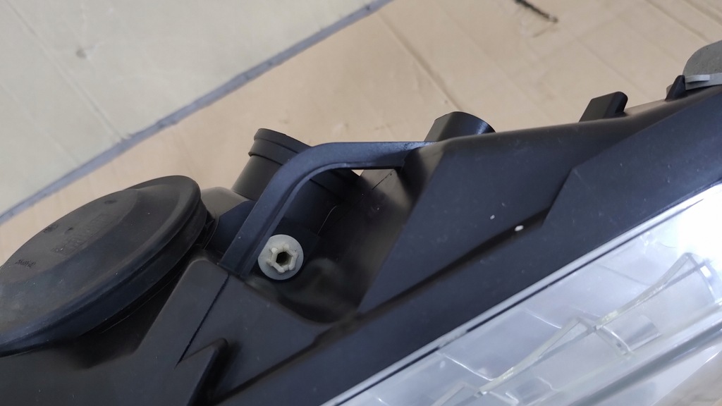 фото №8, Фара лампа передняя левая citroen c4 picasso i europa