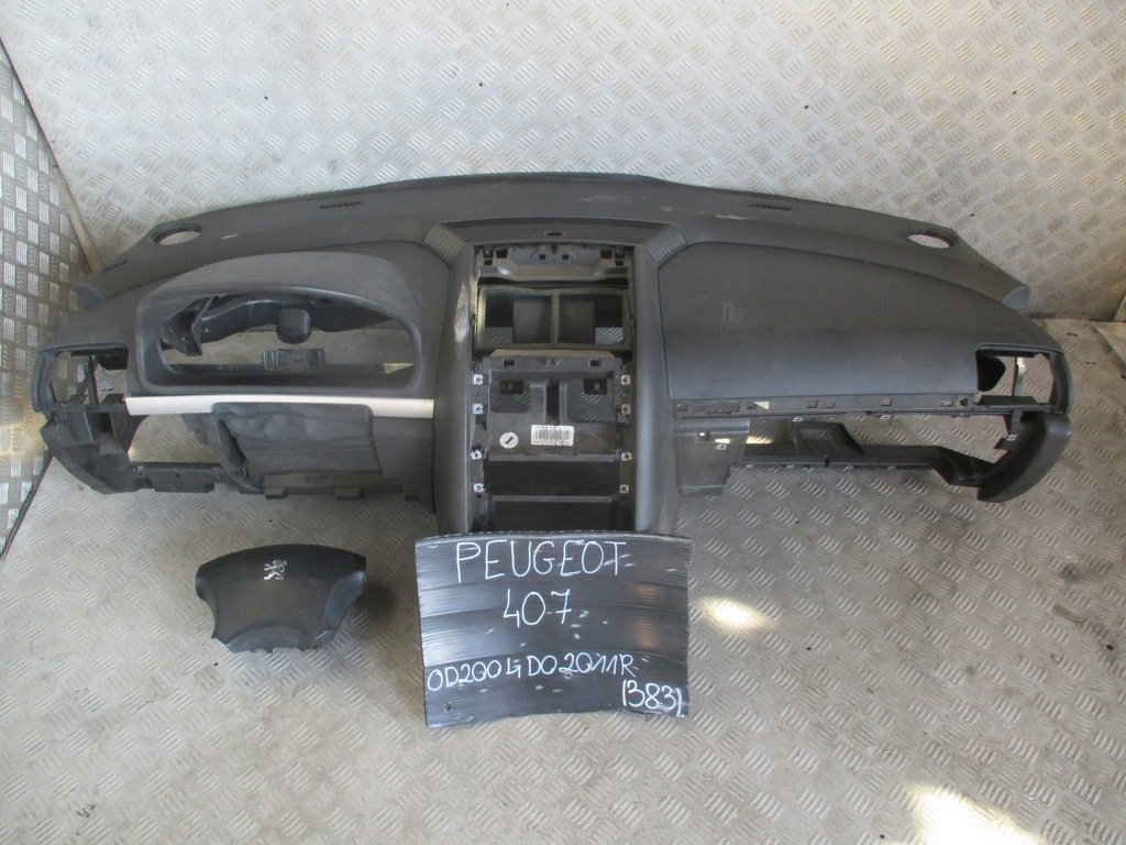 фото №1, Приборная панель подушки безопасности peugeot 407 04-11r