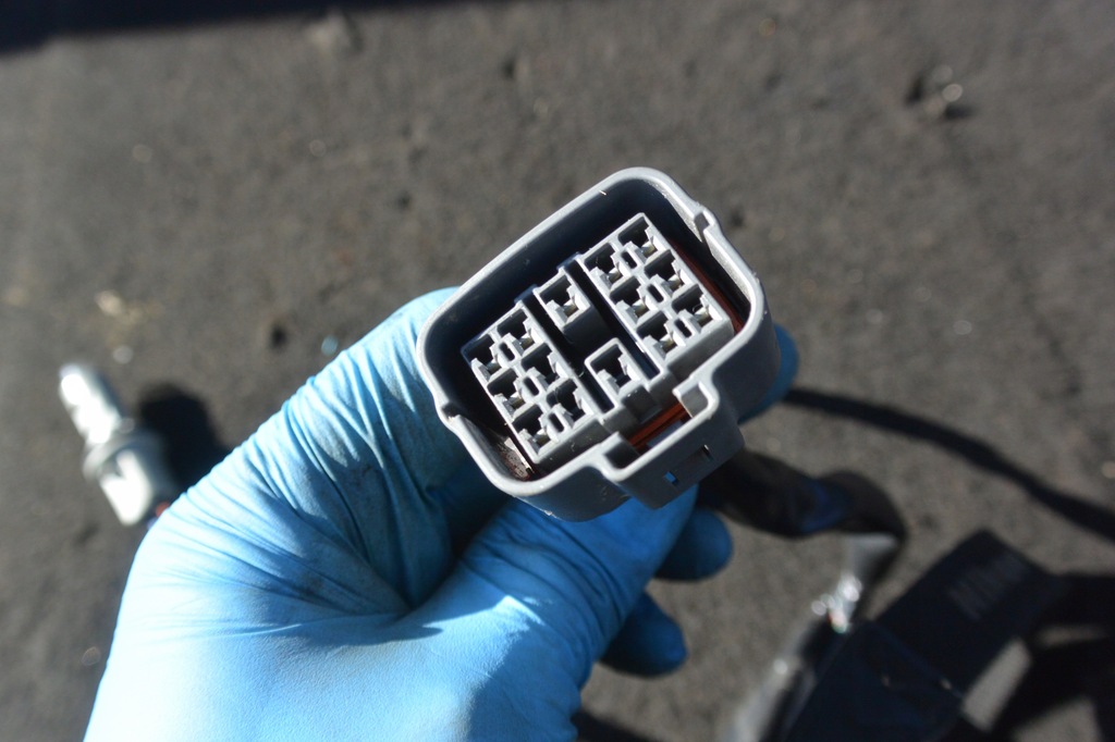 фото №8, Електропроводка джгут лампи перед lexus gs 450h