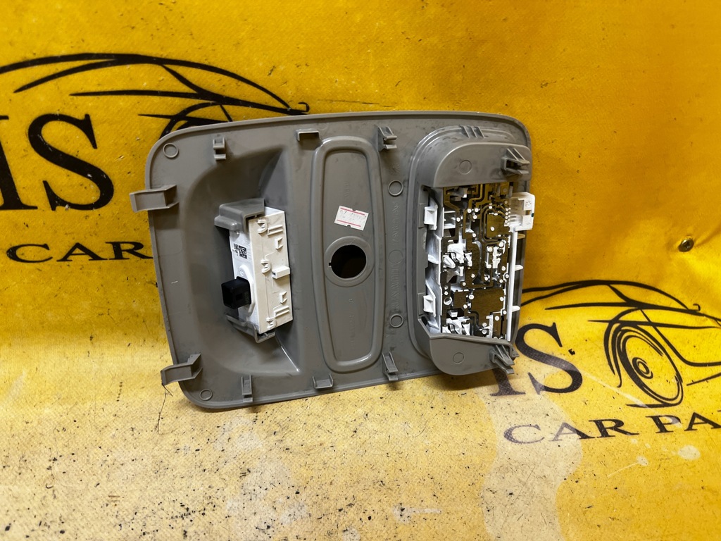 фото №4, Лампа потолочный освещение салона renault captur i przedlift