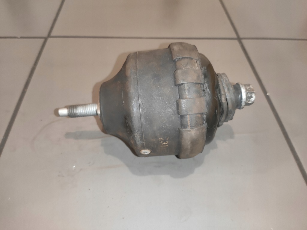 фото №12, Jeep cherokee liberty kk nitro подушка двигуна права ліва ціла оригінал