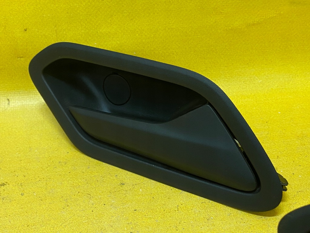 фото №2, Ручка дверь внутренний правый перед dacia duster ii