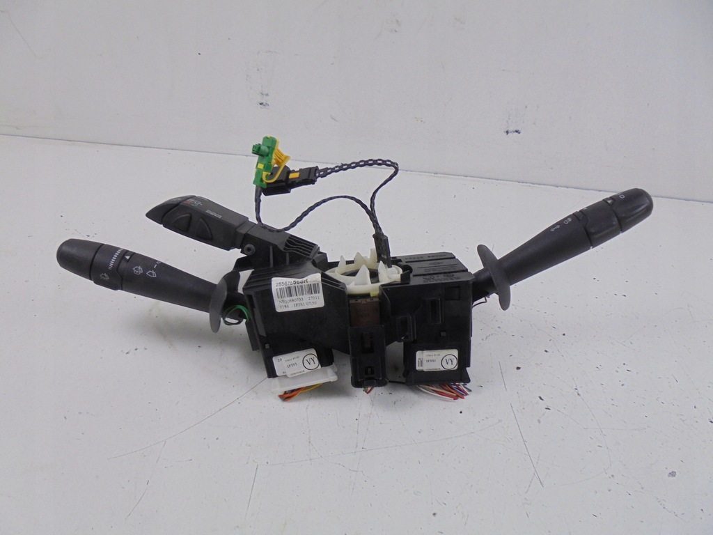 фото №4, Переключатель комбинированный 255675565r renault wind