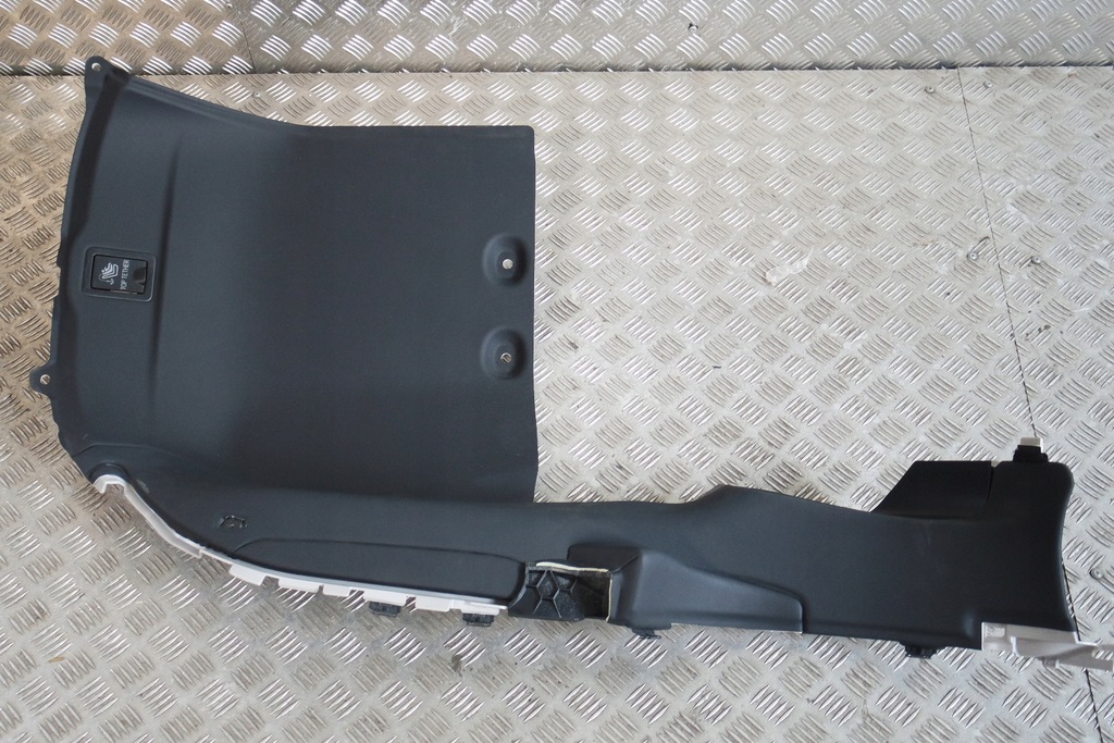 фото №1, Правая обивка заглушка mercedes w222 nappa