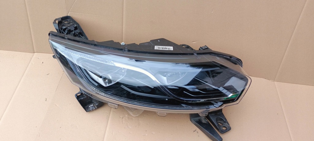 фото №3, Лампа права renault espace full led 620104119r org