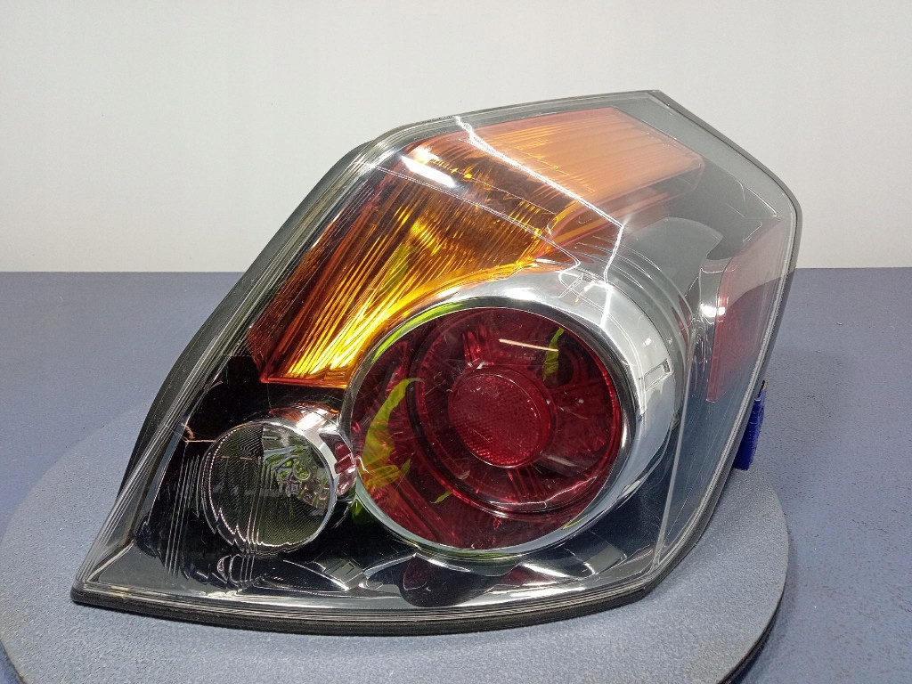 фото №1, Nissan altima iv l32 лампа задняя правая задняя 949640
