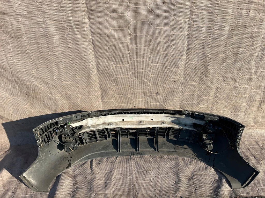 Audi a6 c5 бампер перед передний комплектный  4b0807103 в Украине