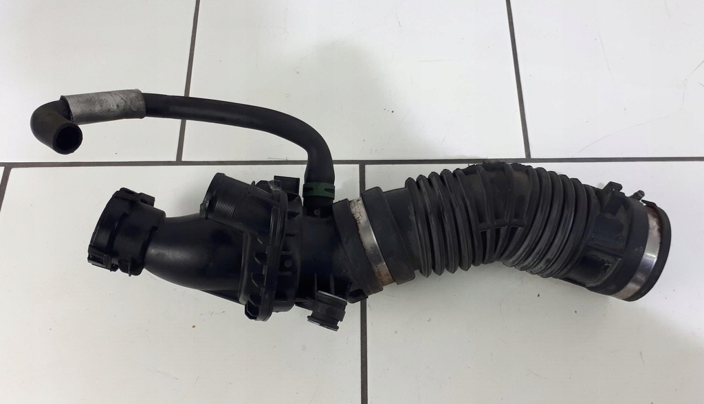 фото №1, Scenic megane iii 1,6dci труба турбины 1047863s01