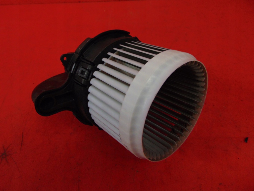 фото №4, Renault zoe 12- повітродувка вентилятор обдув europa